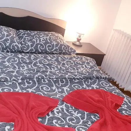 Costy Central Apartament Brasov