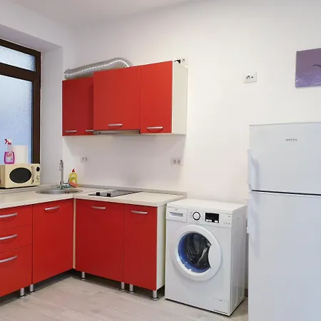 Costy Central Apartament * Brasov