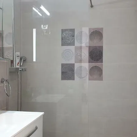 Costy Central Apartament Brasov