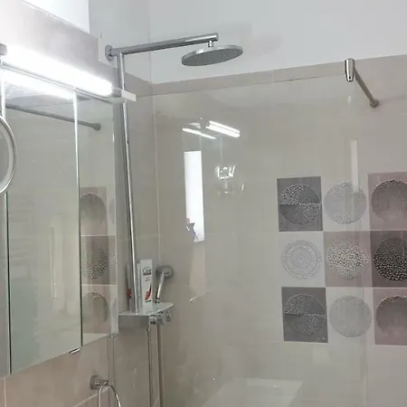 Costy Central Apartament Brasov