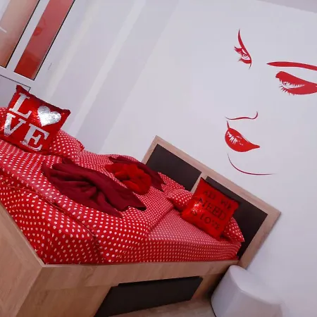 Costy Central Apartament Apartment *